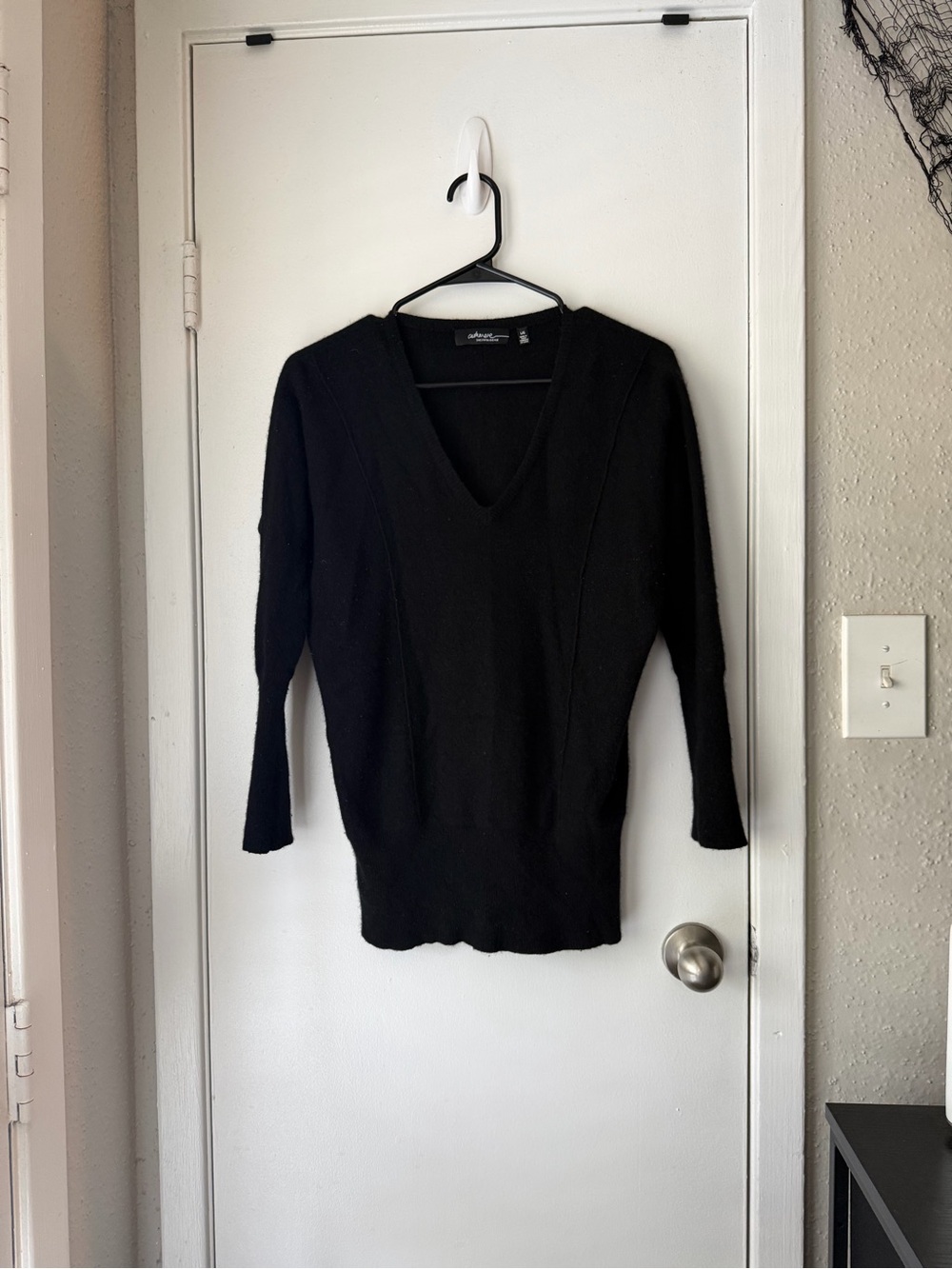 Saks Fifth Avenue Black Cashmere V-Neck Knit Sweater